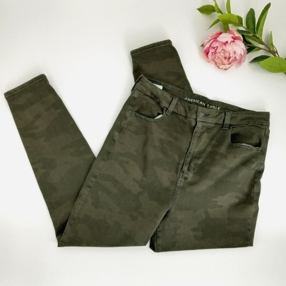 American Eagle Outfitters Denim - AMERICAN EAGLE Next Level Stretch Curvy Hi-Rise Distressed Green Camo Jegging 16